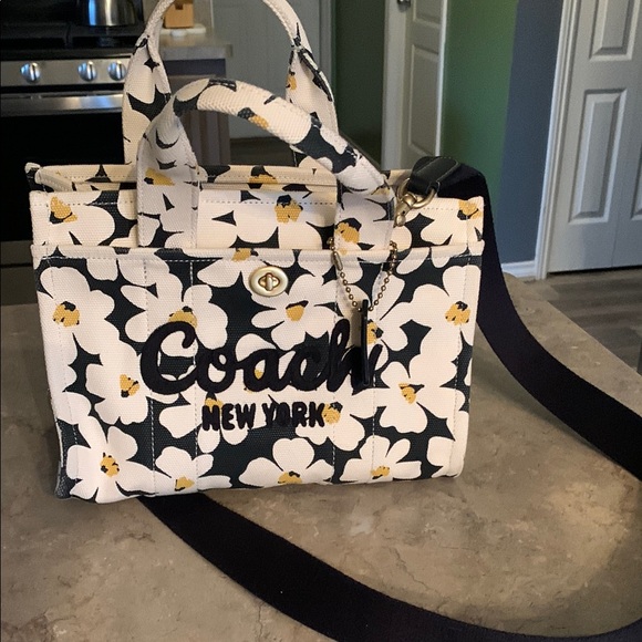 Coach New York Floral Print Women's Bag - Black and White - Picture 7 of 8